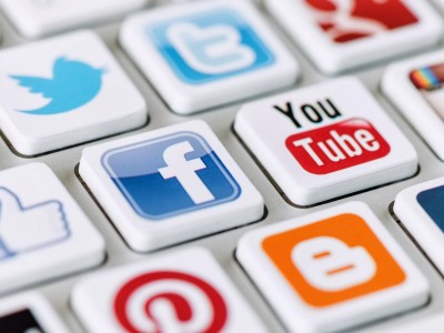 Social media e imbecilli